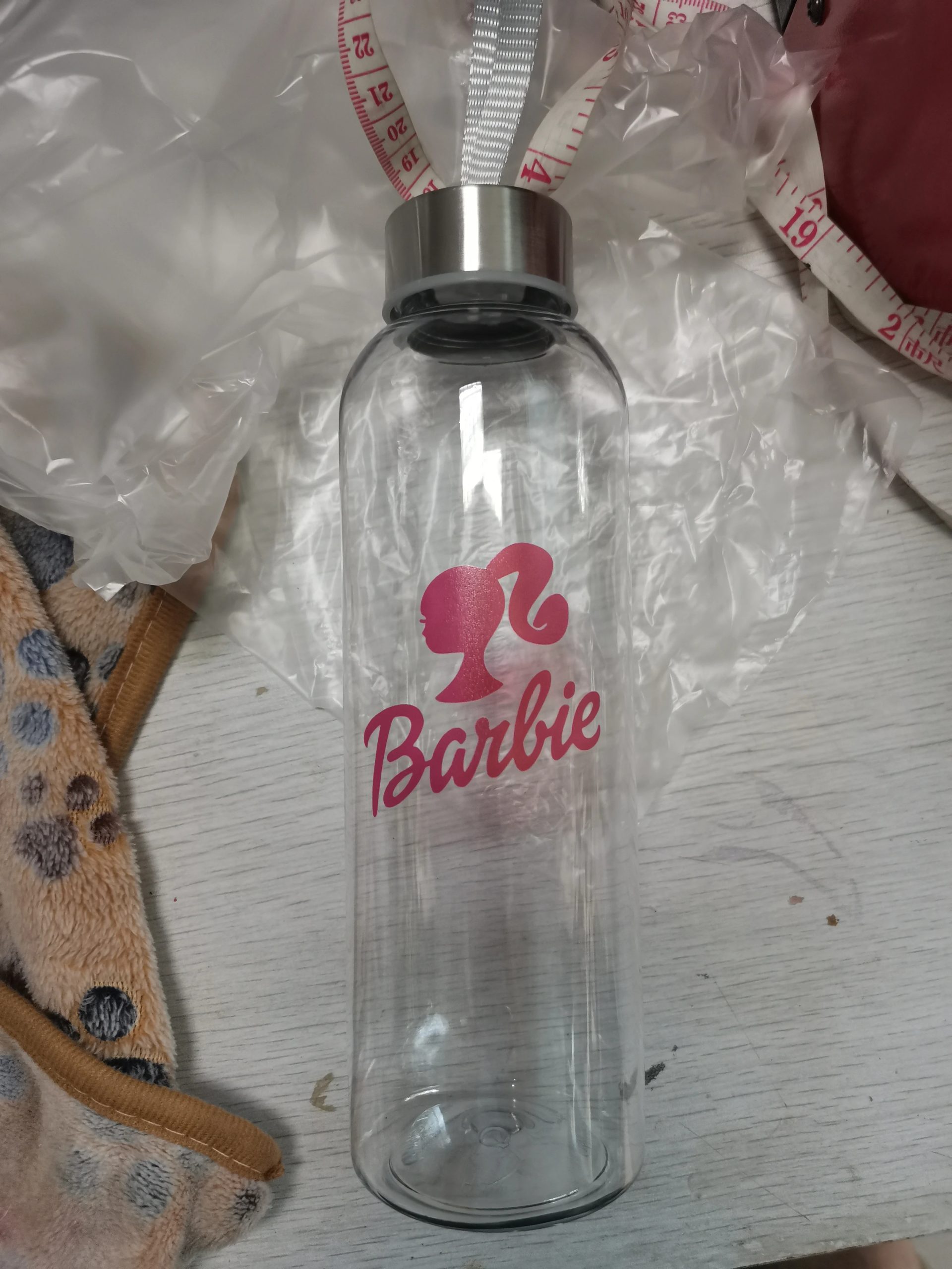 DIY Sports Water Bottles Portable 550ML Personalized Outdoor Safety Plastic Drinking Juice Cup Men Use For Gift Free Customized DIY Sports Water Bottles Portable 550ML Personalized Outdoor Safety Plastic Drinking Juice Cup Men Use For Gift Free Customized