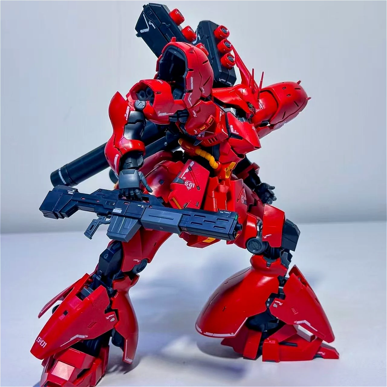 Sihai Model Sazabi Rg 1/144 Assembly Model Kit Action Figures Plastic Model